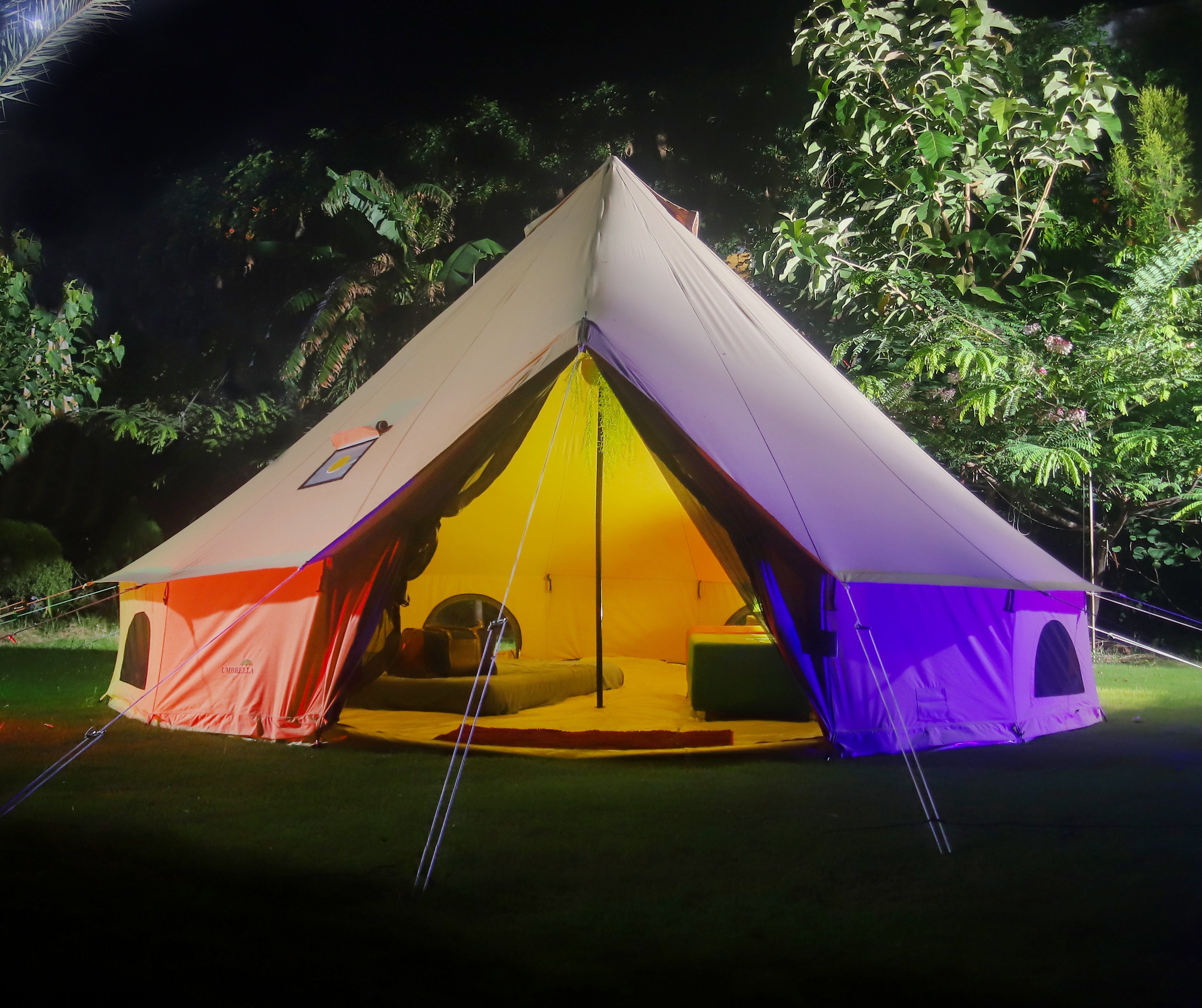 Bell tent front #color_beige