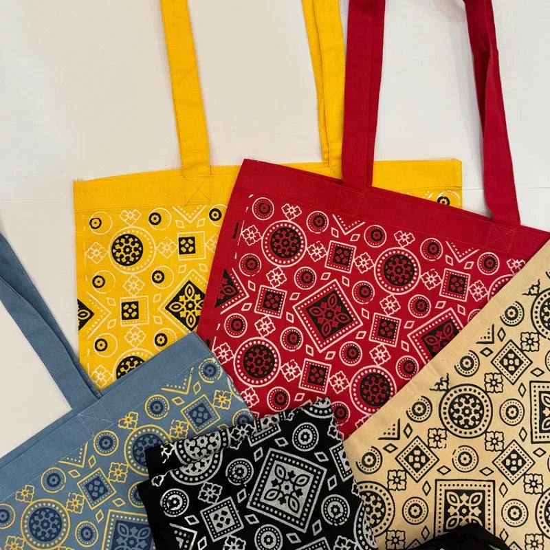 Printed Cotton Canvas Tote Bag - Black - Umbrella Outdoors